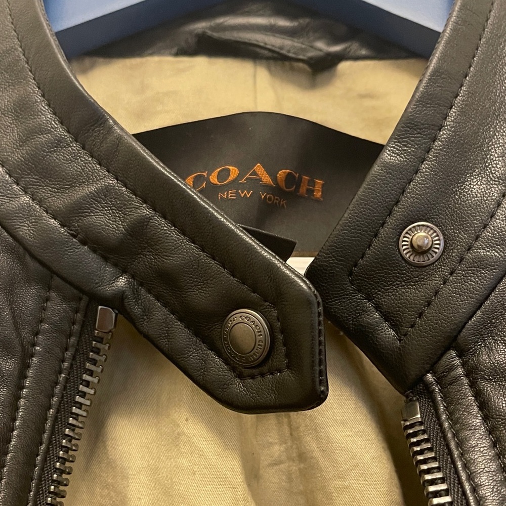 Vintage Women's Coach Black 💯 Sheep Leather Bomber Jacket. - Picture 5 of 7
